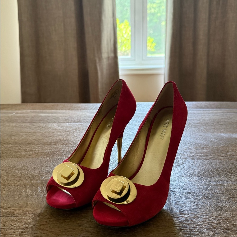 Nine West Red Heels with Spiral Detail